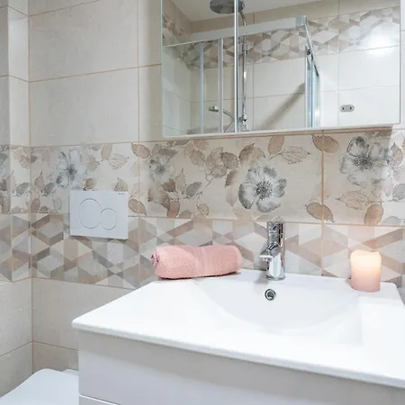 Apartment By The Forest Zgornje Gorje