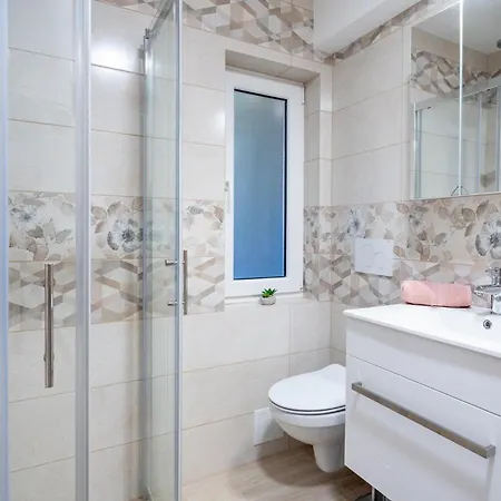 By The Forest 아파트 *